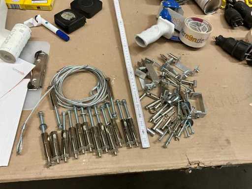 Il portacorda ha mescolato molte dimensioni diverse, circa 40 pezzi