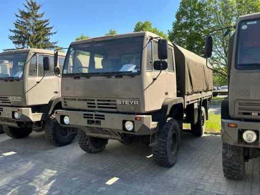 Vehicul Steyr 12M18 al armatei din 1987