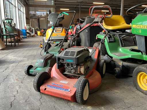 Ma?ina de tuns iarba Husqvarna Royal 53 S