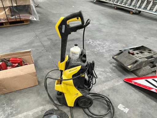 Kärcher K4 Pressure washer