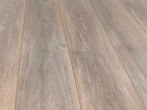 93 m2 deska laminowana – 1286 x 194 x 8 mm