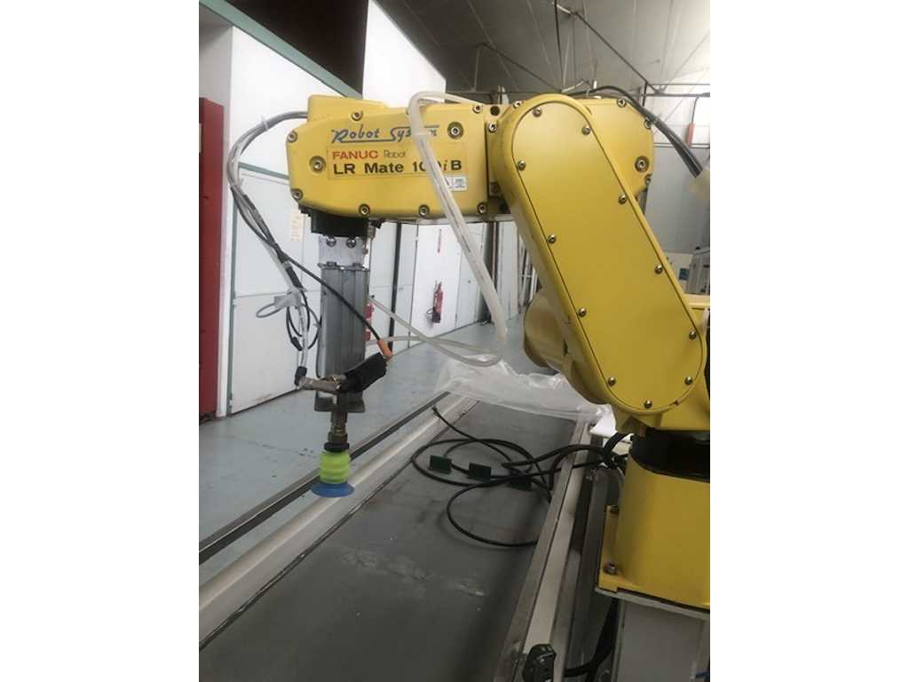 FANUC - LR Mate 100 iB - Packaging robot with belt, control cabinet