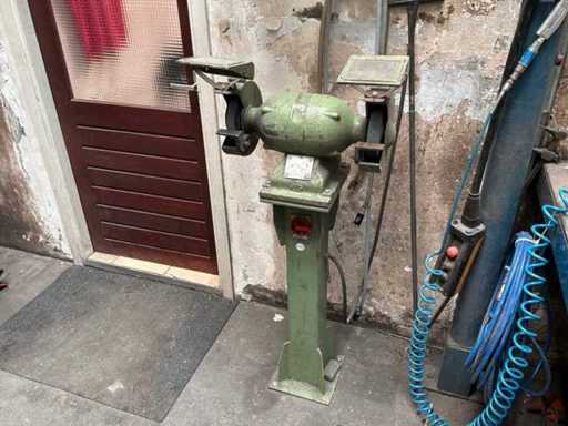 Mașină de rectificat cu dublă piatră Lecro DS200T