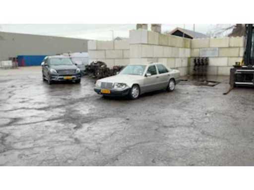 f0ed24a1-0880-4336-b6d6-ac0be3d48fb8.mp4