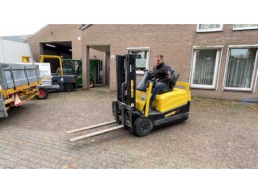 823e9d20-e04f-48d8-a5d9-1d6eebe61ac3.mp4