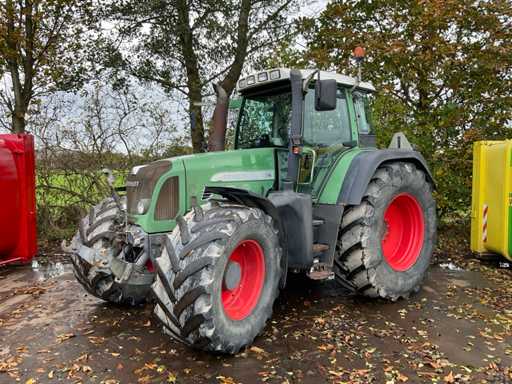 2012 Ci?gnik rolniczy Fendt 820 Vario TMS z nap?dem na wszystkie ko?a