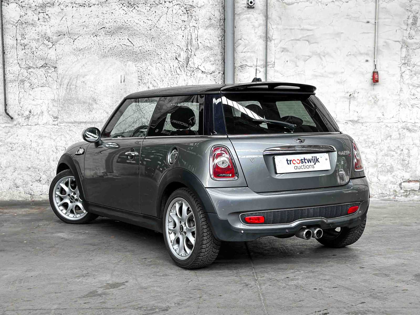 Mini Cooper S 1.6 163hp 2007 (Automatic) Youngtimer