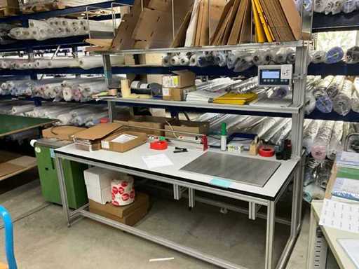 Tabela robocza Mettler Toledo z skalami