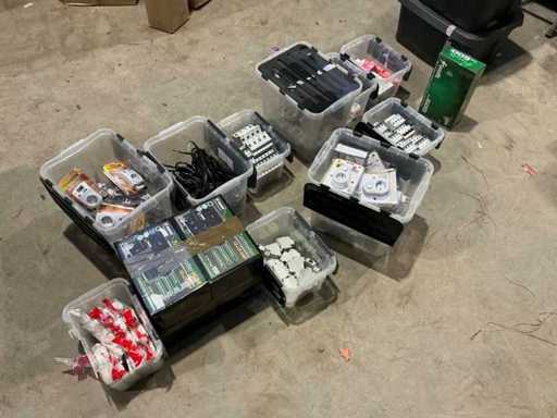 Divers accessoires électriques