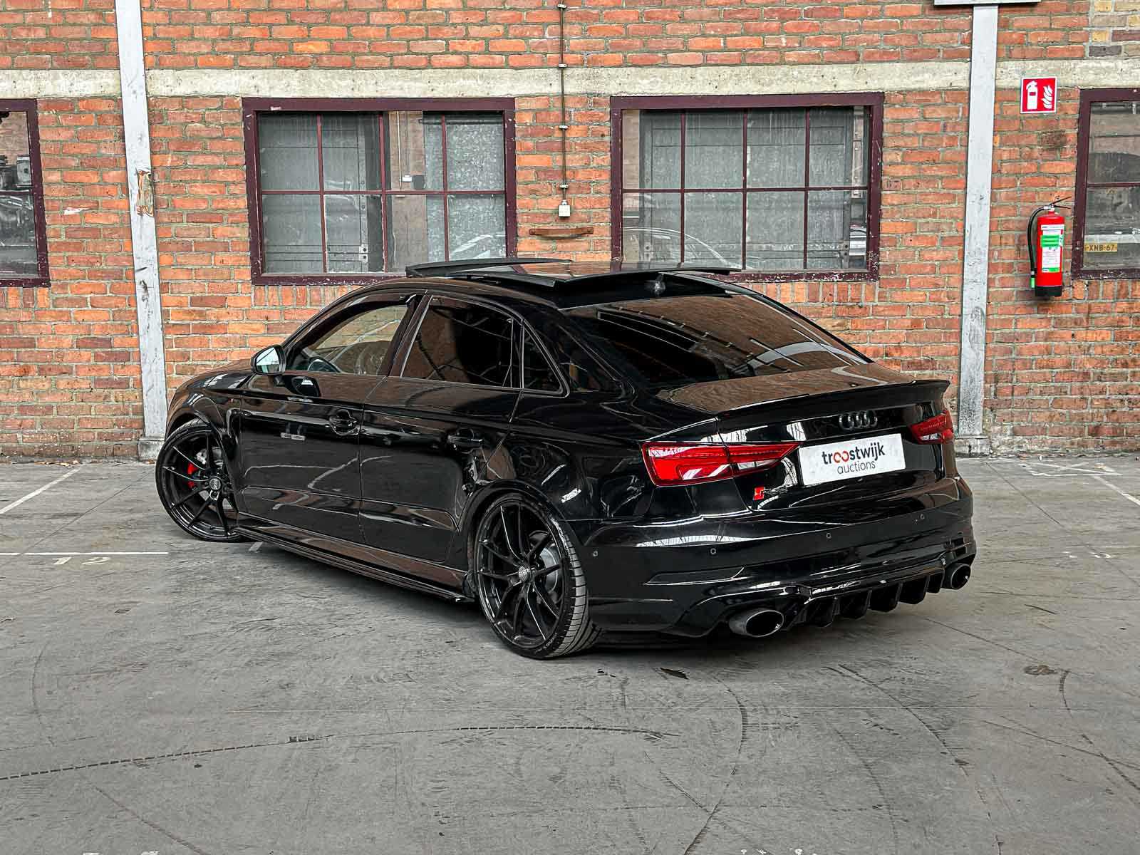 Audi A3 (RS3-LOOK) 1.8 TFSI 250pk 2015, G-248-DP