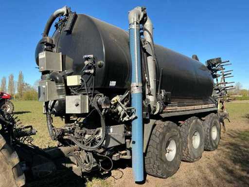 2005 Ag-Chem 3A-MA-LG Mesttank met bemester