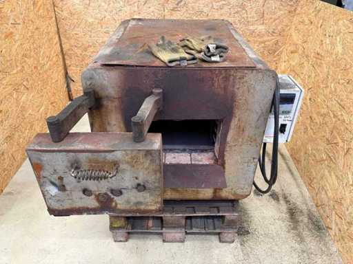1962 DEGUSSA Electric Industrial Furnace / Heat Treatment and Melting Furnace
