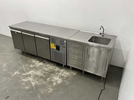 Frenox - Freezer workbench with sink