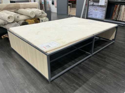 Mobilier de prezentare