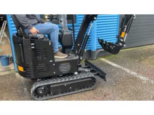 38e1bb80-9f62-4537-8ce3-ee90fba9bc50.mp4