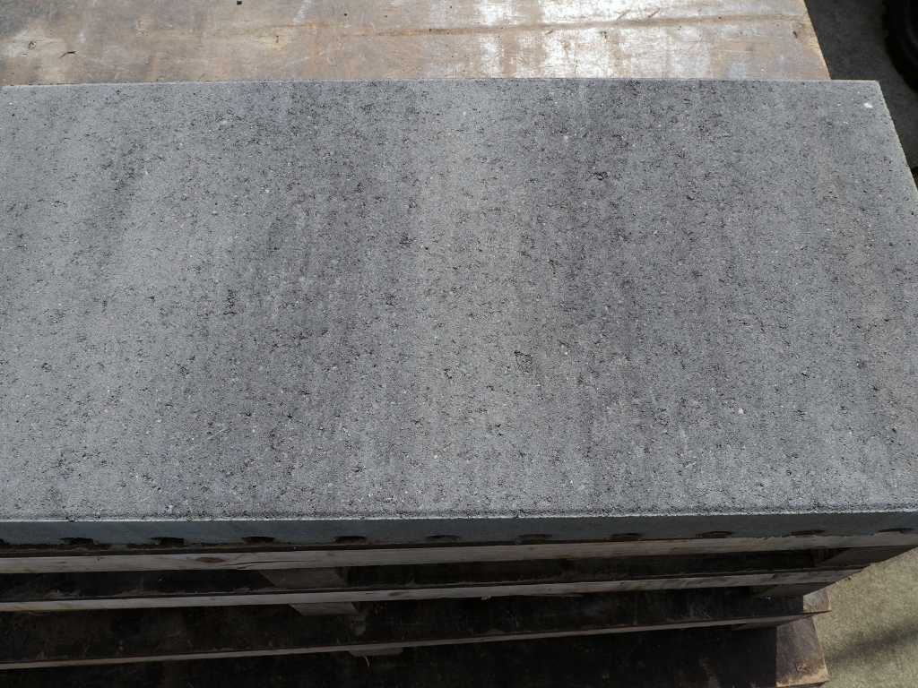 Concrete garden tiles 6.5m²