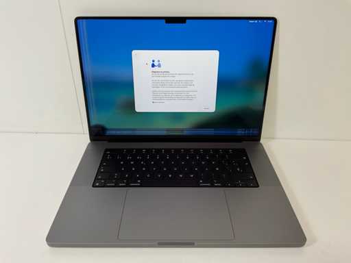 Apple MacBook Pro 16", Apple M1 Pro, 32GB RAM, 500GB NVMe Laptop