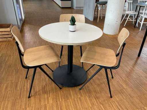 Restaurant-Tisch mit 3 Stühle