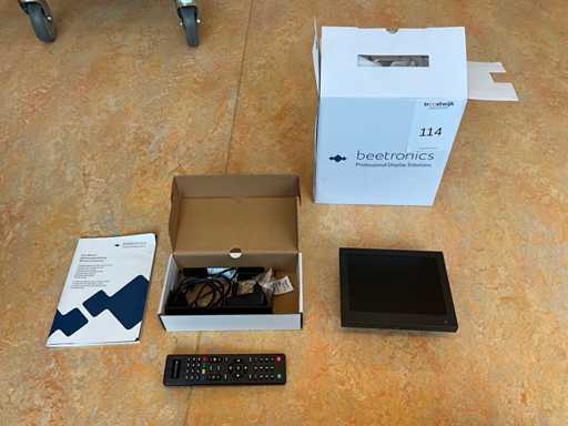 Beetronics 7VG7M touchscreen monitor