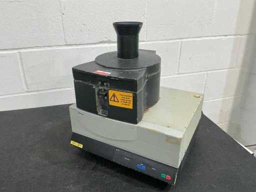 Retsch - ZM100 - Ultra Centrifugale Molen - 2001
