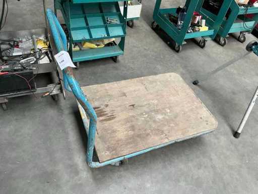 Carrello a piattaforma