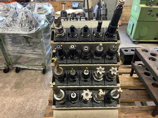 Universalfräsmaschine (15x)