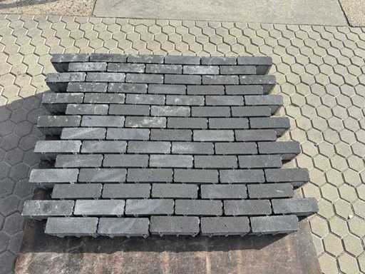 Concrete blocks (approx. 45.3m²)