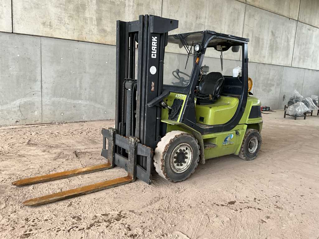 2006 Clark CMP45/ Carrello elevatore