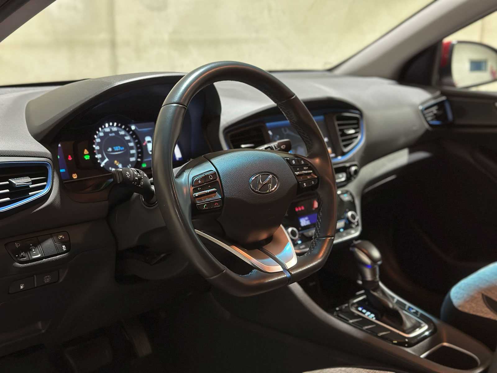 Hyundai IONIQ 1.6 GDi Comfort 141pk 2019 Plug-In Hyrbid (Origineel-NL), XS-254-P