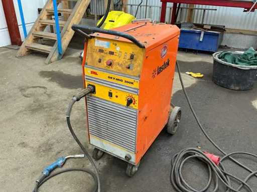 Set Sky Mig 300K MIG welding machine