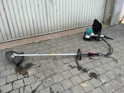 Makita EBH341R Bosmaaier