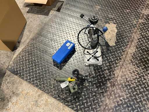 Miscellaneous tools (4x)