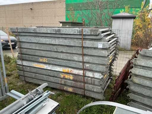 Partij steigeronderdelen