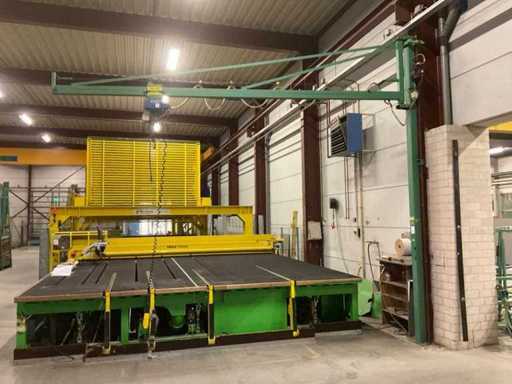 Macara cu foc Muyen VA115 2003 pe coloană