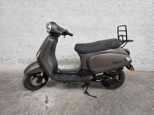 BTC - Bromscooter - Riva - 4T 45km uitvoering drh65f