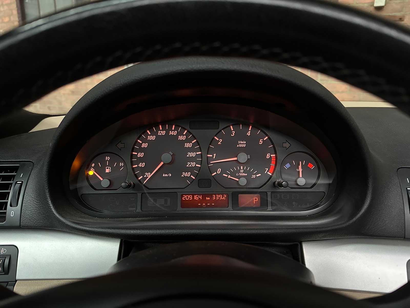 BMW 325Ci Executive 192pk 2002 (Origineel-NL) 3-serie Cabriolet (Hardtop + Softtop), 11-JP-PG