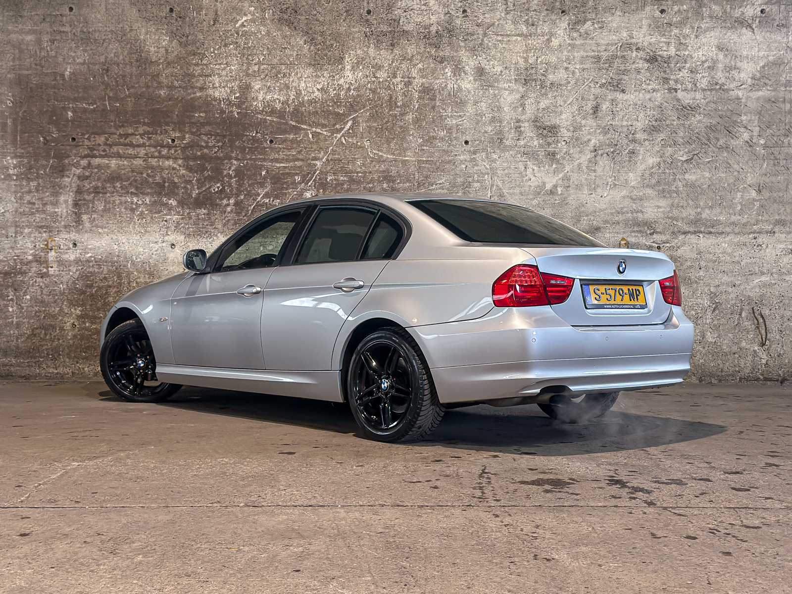 BMW 318i 2.0 3-serie 143pk 2010, S-579-NP