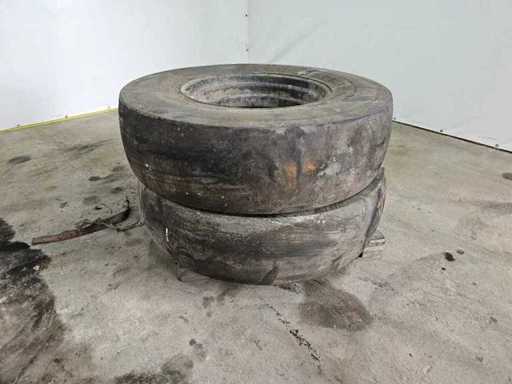 Firestone - Pneus 16,9-30