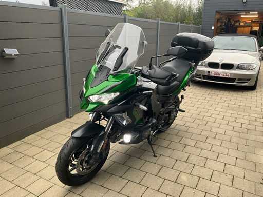 2021 Kawasaki LZT 1000SE 