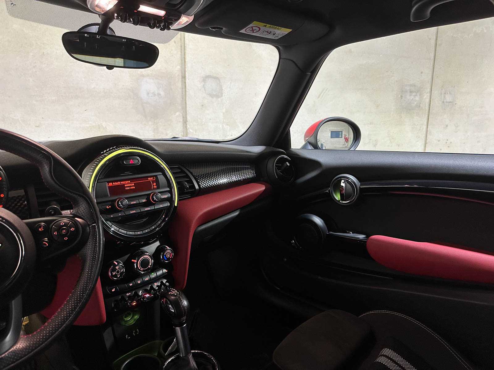 Mini John Cooper Works 2.0 F56 231pk 2015, SH-393-N