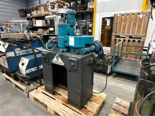 Meuleuse cylindrique Klingelnberg