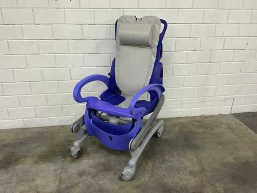 Arjo - Carendo - scaun electric de duș pentru toaletă