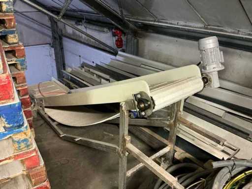 Transportband mobiel voor aardappelen. Transportband