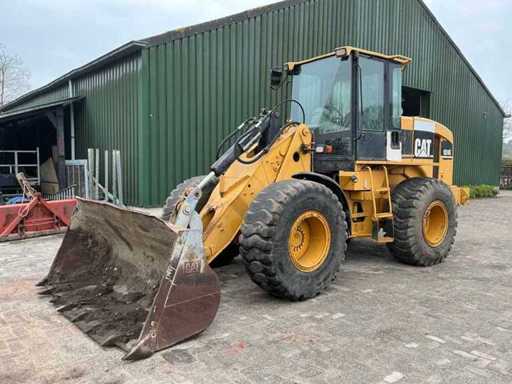 2004 CAT 924G Shovel