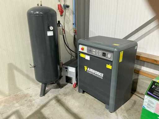 Installazione 2025 del compressore attenuato per il suono di Nuair Airworks