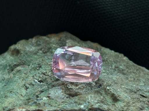 Kunzite 8.58 carat natural kunzite