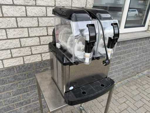 slush - 2 kraans - Slushpuppy