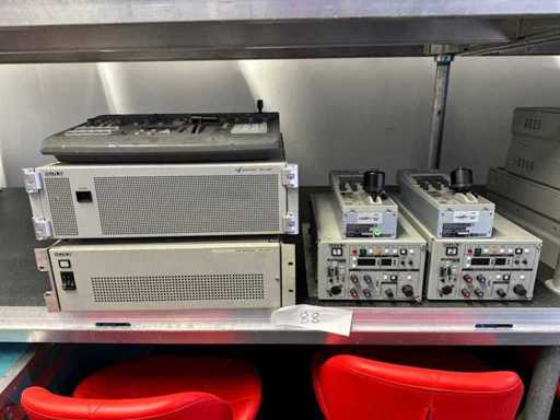 Konvolut SONY - Broadcast Switcher, CCU und Zubehör z.B DFS-700P