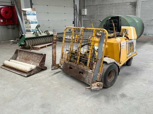 Rollmops + schep en borstel