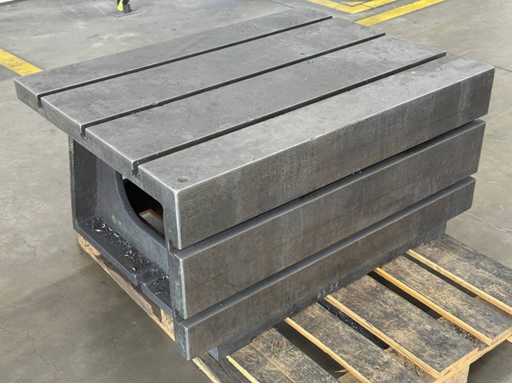   Tension cube